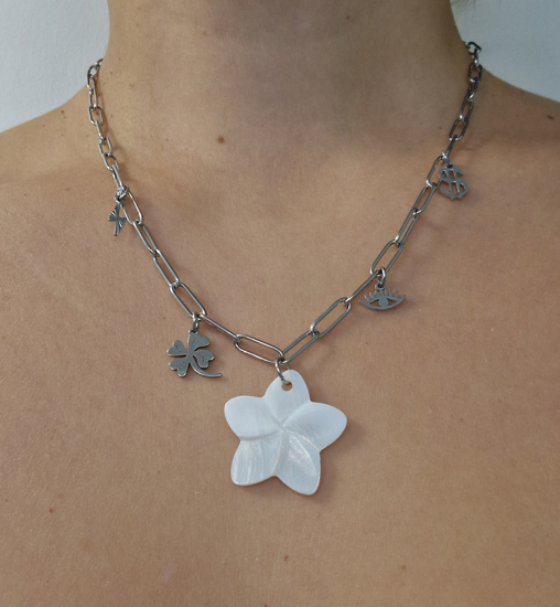 Picture of "Daisy + more" Necklace