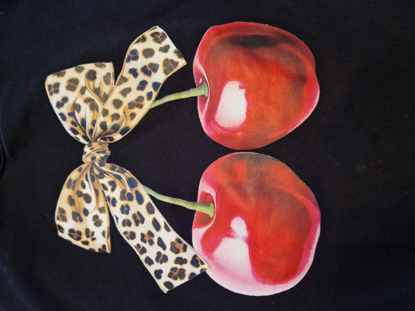 Picture of Sweatshirt Cherries With Leopard Bow